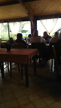 Atmosphère du Restaurant Auberge Roustigou à Archignac - n°2