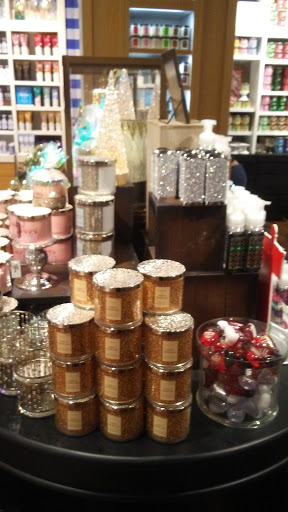 Beauty Supply Store «Bath & Body Works», reviews and photos, 34986 Midway Outlet Dr, Rehoboth Beach, DE 19971, USA