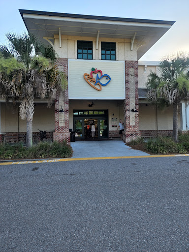 Grocery Store «Harris Teeter», reviews and photos, 33 Office Park Rd, Hilton Head Island, SC 29928, USA