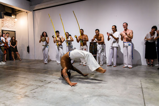 Movimento Simples De Capoeira Malaysia