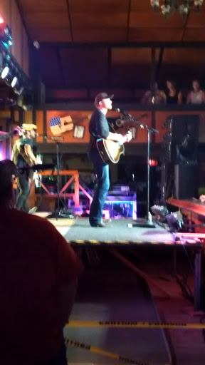 Night Club «The Block», reviews and photos, 113 Eglin Pkwy SE, Fort Walton Beach, FL 32548, USA