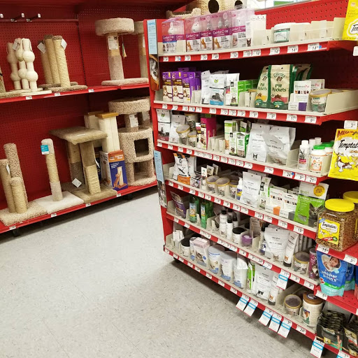 Pet Supply Store «Petco Animal Supplies», reviews and photos, 9078 SE Sunnyside Rd, Clackamas, OR 97015, USA