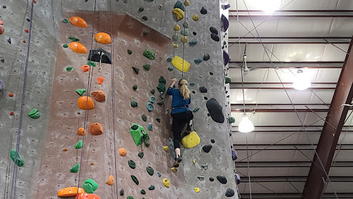 Rock Climbing Gym «Vertical Rock Indoor Climbing Center», reviews and photos, 10225 Nokesville Rd, Manassas, VA 20110, USA