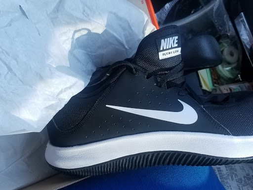 Clothing Store «Nike Factory Store», reviews and photos, 301 Tanger Dr #101, Terrell, TX 75160, USA