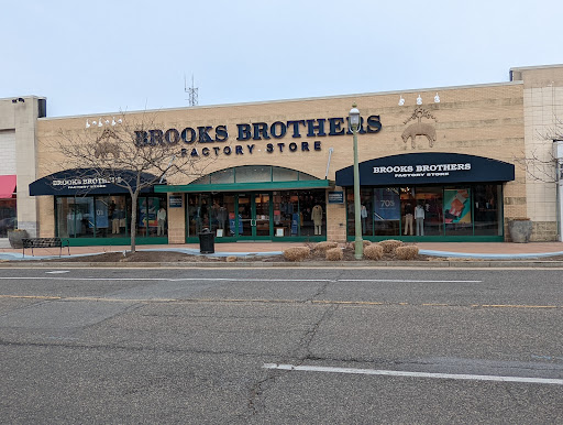 Clothing Store «Brooks Brothers Factory Outlet», reviews and photos, 35 N Michigan Ave, Atlantic City, NJ 08401, USA