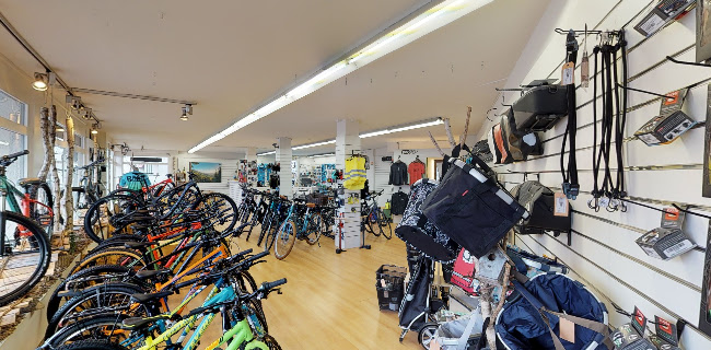 Bike Base Store GmbH Öffnungszeiten