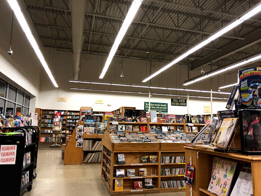 Book Store «Half Price Books», reviews and photos, 1075 E Golf Rd, Schaumburg, IL 60173, USA