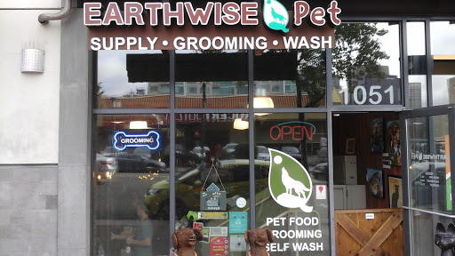 Pet Supply Store «EarthWise Pet Supply East Village», reviews and photos, 1051 Market St, San Diego, CA 92101, USA