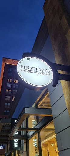 American Restaurant «Pinstripes», reviews and photos, 7 Oakbrook Center, Oak Brook, IL 60523, USA