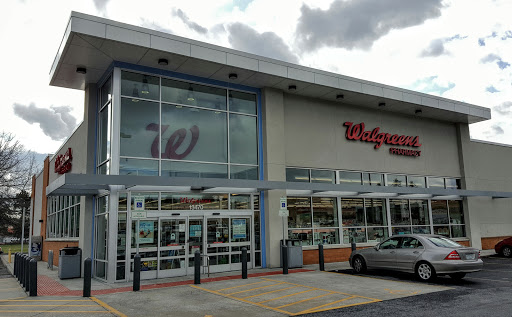 Walgreens, 13470 NW Cornell Rd, Portland, OR 97229, USA, 