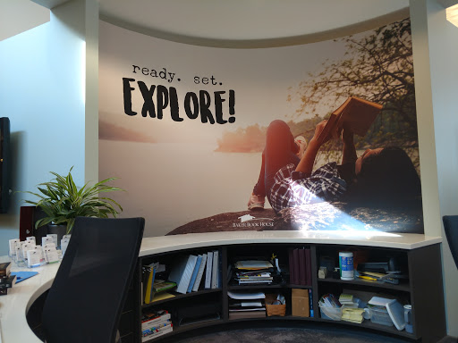 Christian Book Store «Baker Book House Co», reviews and photos, 2768 E Paris Ave SE, Grand Rapids, MI 49546, USA