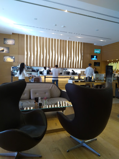 Coffee Shop «Nespresso Beverly Hills Boutique & Cafe», reviews and photos, 320 N Beverly Dr, Beverly Hills, CA 90210, USA