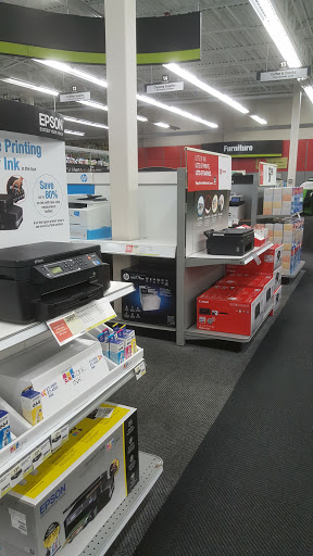 Office Supply Store «Staples», reviews and photos, 13640 N Kendall Dr, Miami, FL 33186, USA