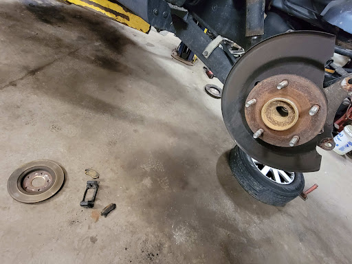 Auto Repair Shop «Last Chance Auto Repair For Cars Trucks», reviews and photos, 12052 S Naper Plainfield Rd, Plainfield, IL 60585, USA