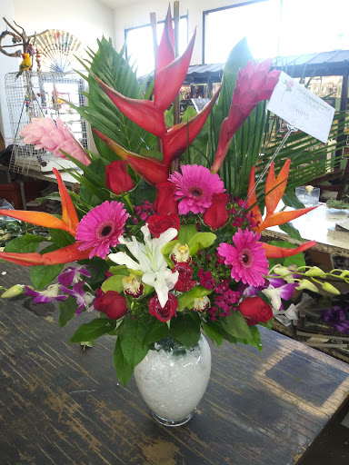 Florist «Commerce Flowers», reviews and photos, 2340 S Atlantic Blvd, Commerce, CA 90040, USA