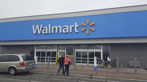 Discount Store «Walmart», reviews and photos, 55 Brooksby Village Way, Danvers, MA 01923, USA