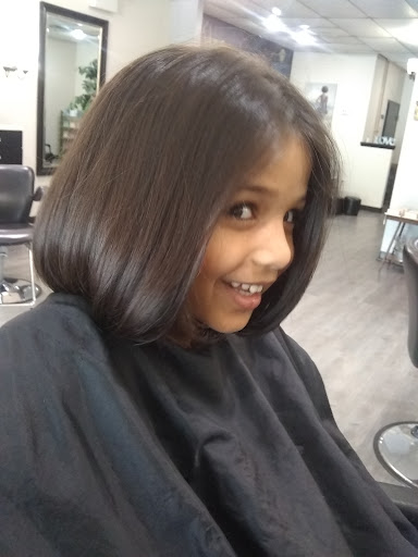 Hair Salon «Signature Style Hair Salon», reviews and photos, 108 Wallace Ave, Downingtown, PA 19335, USA