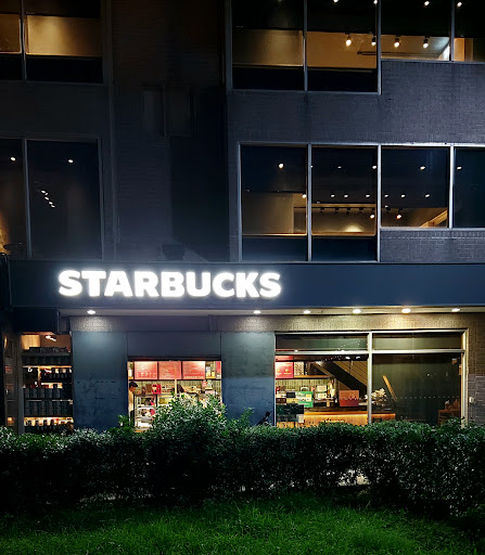 星巴克 淡水門市