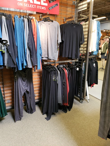 Camping Store «REI», reviews and photos, 200 Ridge Pike #115, Conshohocken, PA 19428, USA