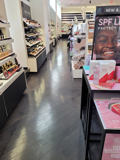 Cosmetics Store «LUSH», reviews and photos, 1961 Chain Bridge Rd, McLean, VA 22102, USA