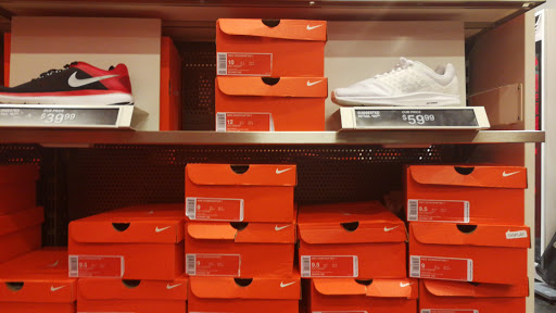 Clothing Store «Nike Factory Store», reviews and photos, 5900 Sugarloaf Pkwy #528, Lawrenceville, GA 30043, USA