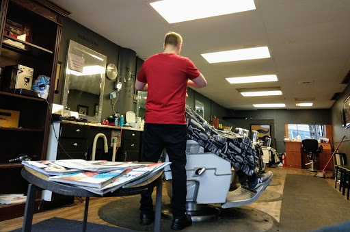 Barber Shop «Constitution Plaza Barber Shop», reviews and photos, 20 Kinsley St, Hartford, CT 06103, USA