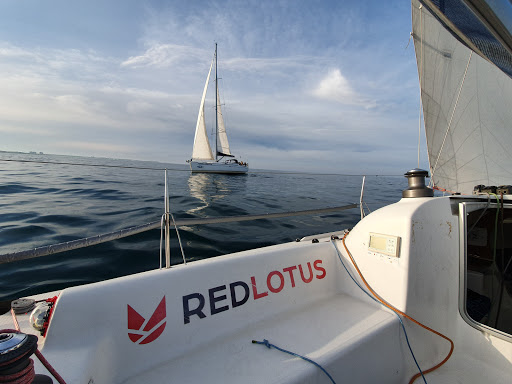 Redlotus Sailing