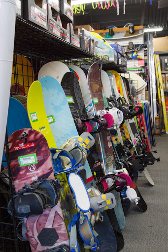 Sporting Goods Store «Play It Again Sports», reviews and photos, 18352 Beach Blvd, Huntington Beach, CA 92648, USA