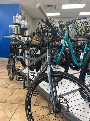 Bicycle Store «Middletown Cycling & Fitness», reviews and photos, 11519 Shelbyville Rd, Louisville, KY 40243, USA