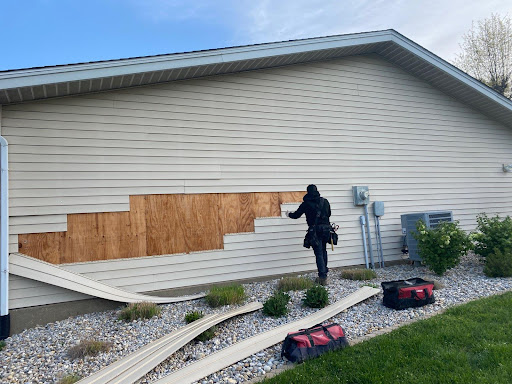 Roofing Contractor «Oscar Roofing - Bloomington Roofing Contractor», reviews and photos, 118 S Rogers St #1, Bloomington, IN 47404, USA