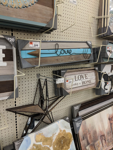 Discount Store «Big Lots», reviews and photos, 5901 Stevenson Ave, Alexandria, VA 22304, USA