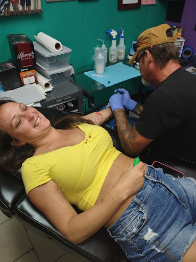 Tattoo Shop «Chaos Tattoo & Piercing Studio», reviews and photos, 2590 Junction Hwy, Kerrville, TX 78028, USA