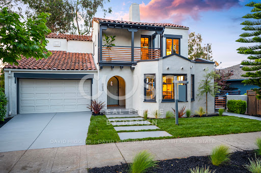 Cush Real Estate image