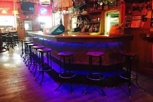Goozman's Westside Lounge image