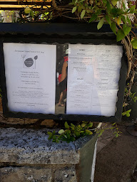 Photo n°7 de Saint-Pierre et le loup à Chauvigny ()