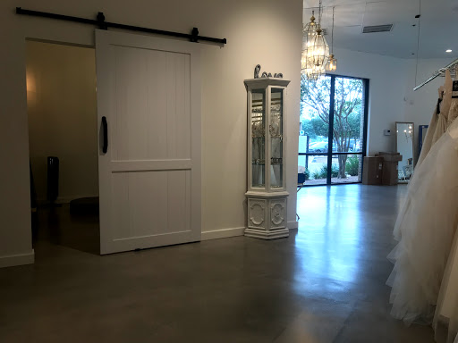 Bridal Shop «Blue Bridal Boutique», reviews and photos, 1007 S Congress Ave, Austin, TX 78704, USA