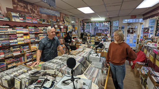 Used Book Store «Newtown Book & Record Exchange», reviews and photos, 102 S State St, Newtown, PA 18940, USA