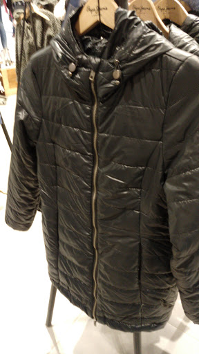 Stores to buy women's down jackets Lima