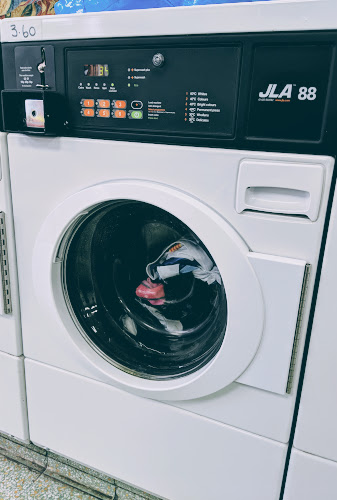 Reviews of Castle Laundrette in Lincoln - Laundry service