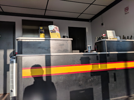 Auto Repair Shop «Meineke Car Care Center», reviews and photos, 5238 South Blvd, Charlotte, NC 28217, USA