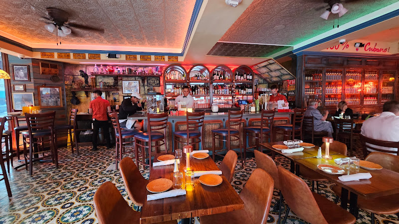 La Mulata | Cuban Restaurant in Miami Beach