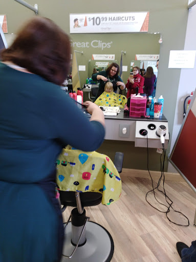 Hair Salon «Great Clips», reviews and photos, 809 Union Blvd b, Englewood, OH 45322, USA