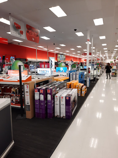 Department Store «Target», reviews and photos, 1717 Olentangy River Rd, Columbus, OH 43212, USA