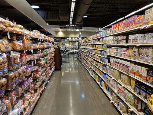 Grocery Store «Lunds & Byerlys France Avenue Edina», reviews and photos, 7171 France Ave S, Edina, MN 55435, USA