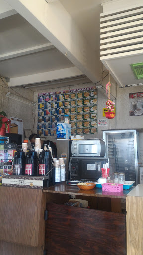 Donut Shop «Golden Donuts», reviews and photos, 4041 Governor Dr, San Diego, CA 92122, USA