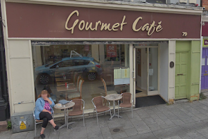 Gourmet Cafe image