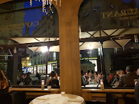 Atmosphère du Le Square - Restaurant Paparazzi à Paris - n°18