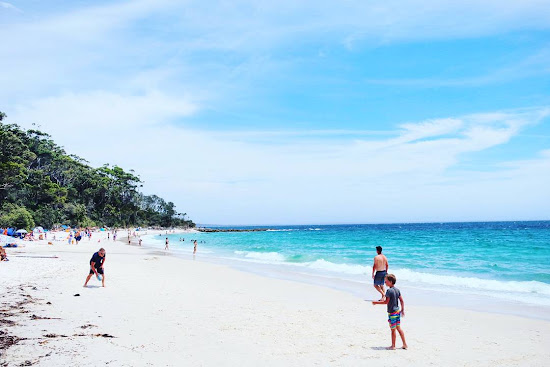 Murrays Beach