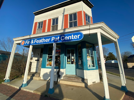 Fin & Feather of Ashland, 307 S Center St, Ashland, VA 23005, USA, 