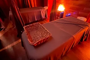 Iyara Traditional Thai Massage image